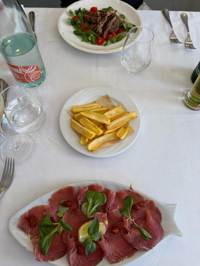 Cibo presso l'aparthotel o nelle vicinanze