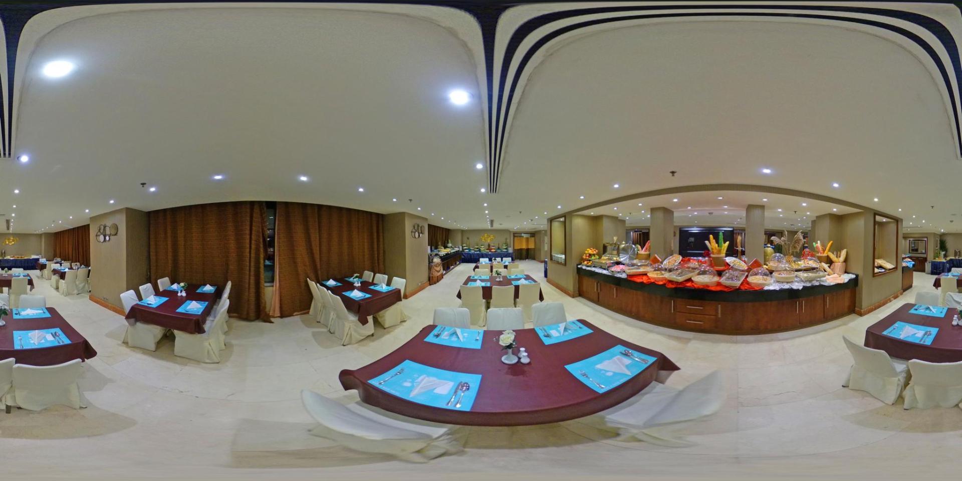 Le Meridien Towers Makkah - Photo 32