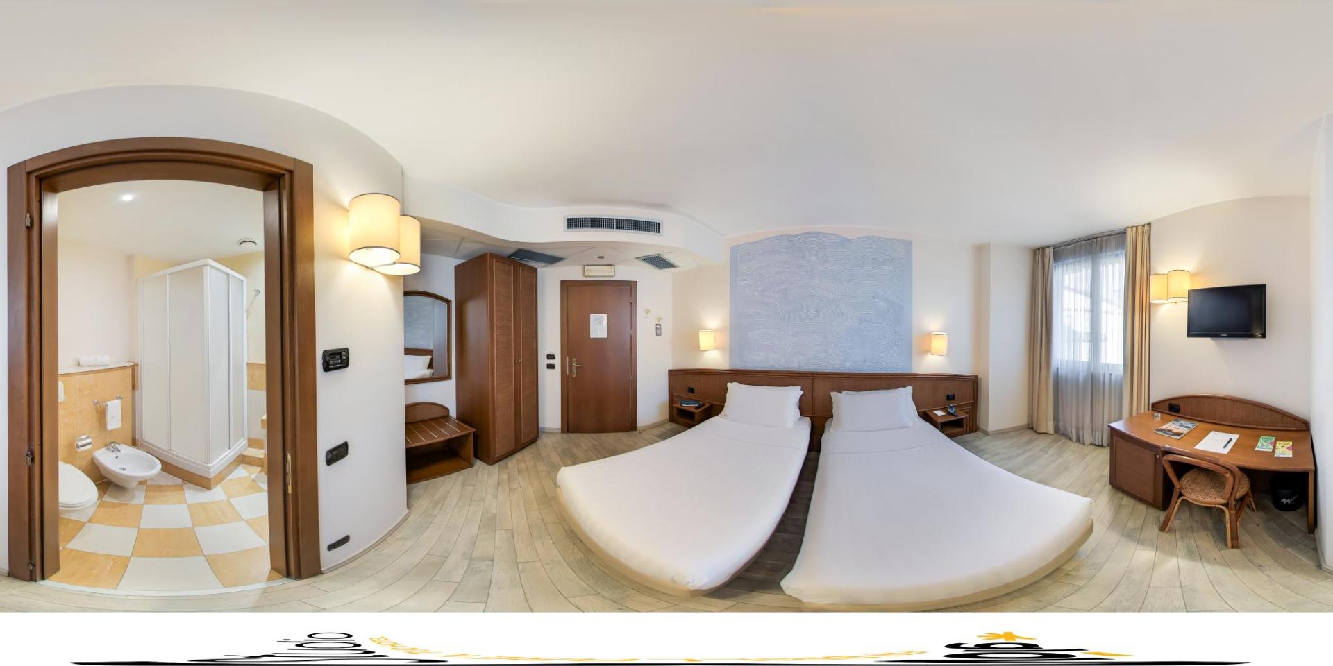 Welcome Hotel - Photo 74