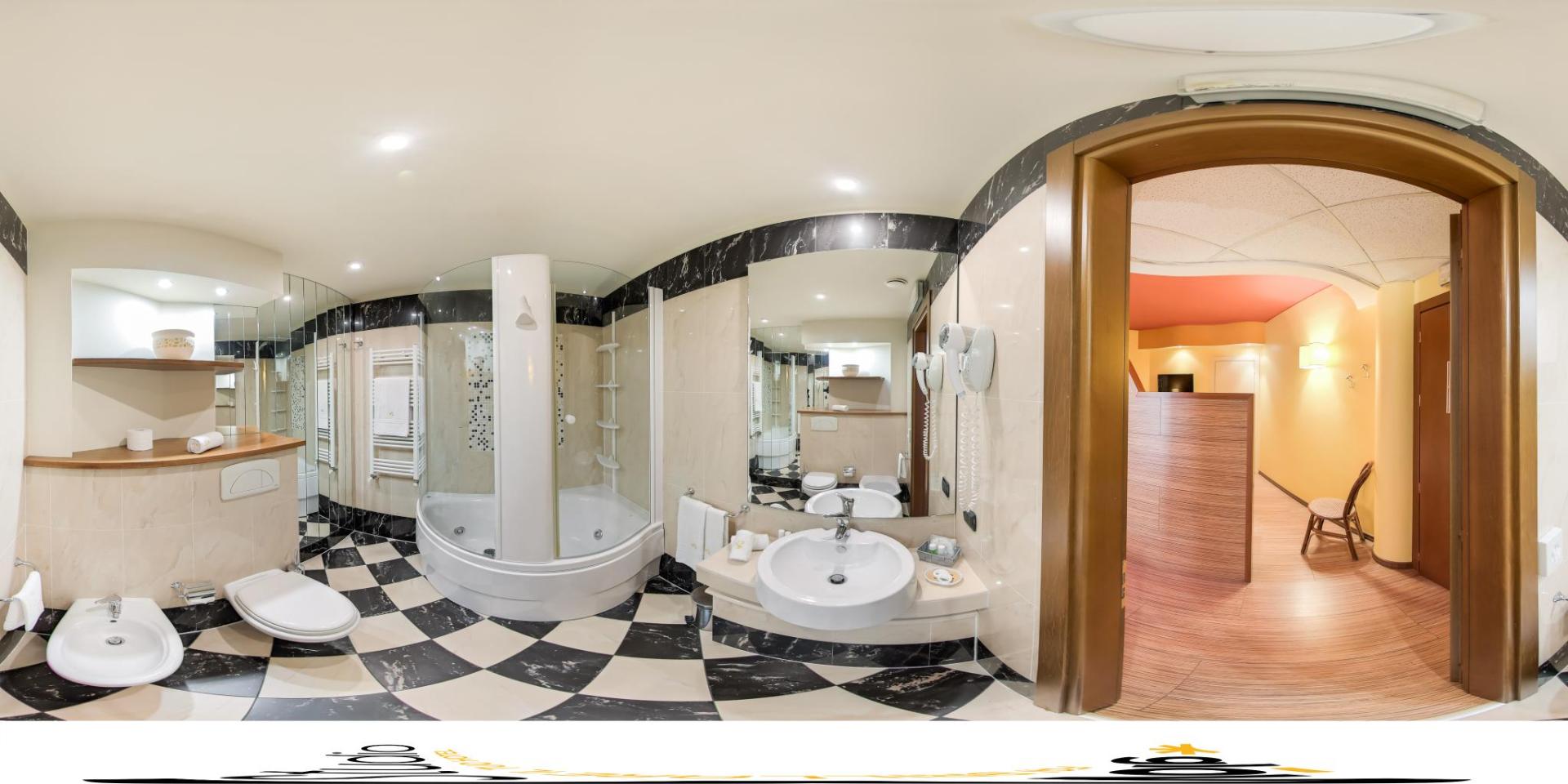 Welcome Hotel - Photo 80