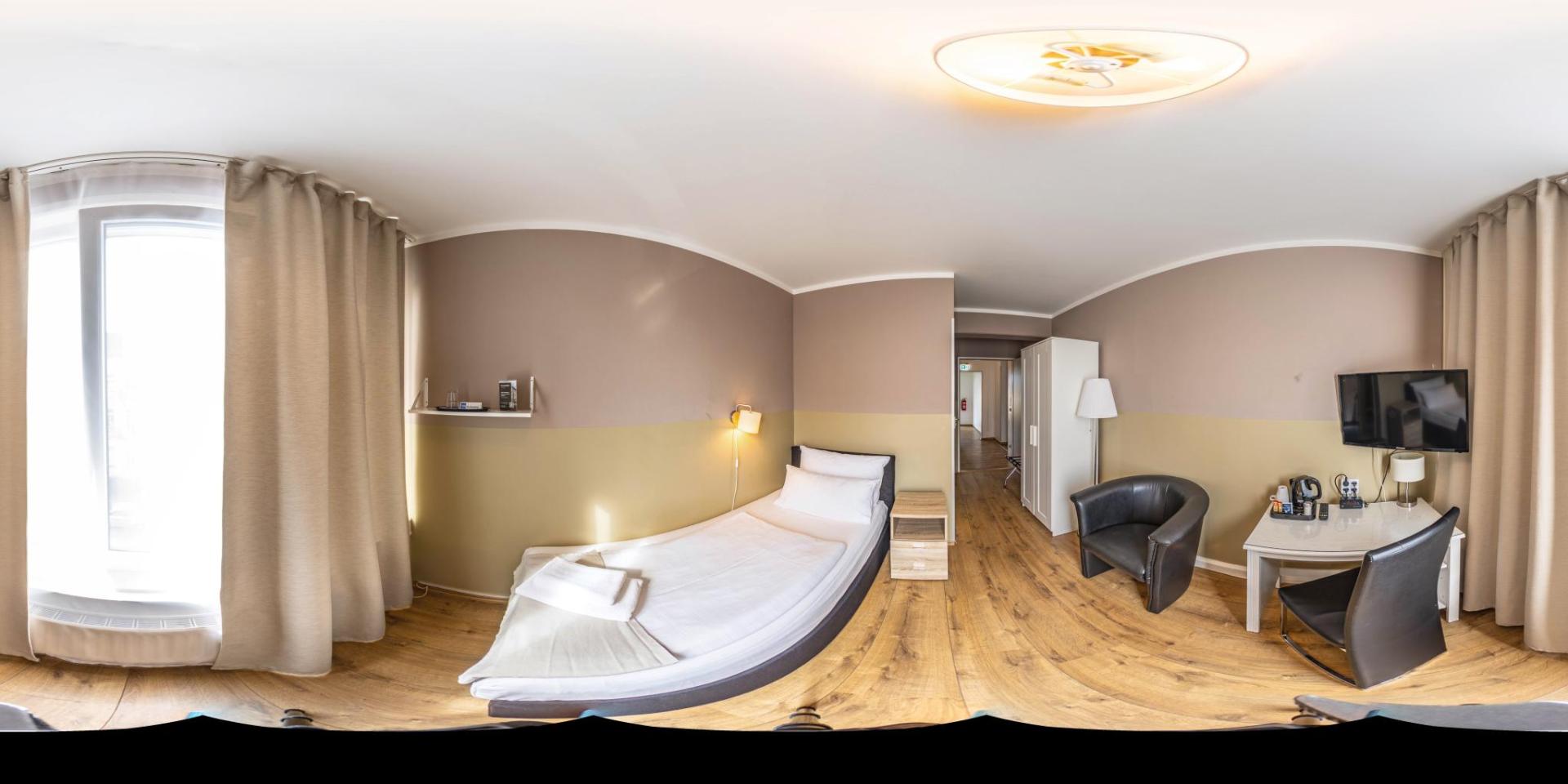 Hotel Pankow - Photo 25