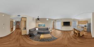 Gallery image of The Forester, a Hyatt Place Hotel in Lake Forest