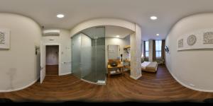 Foto dalla galleria di Hotel Radha a Hospitalet de Llobregat