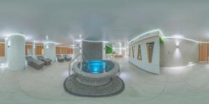 Gallery image of TLH Derwent Hotel - TLH Leisure, Entertainment and Spa Resort in Torquay