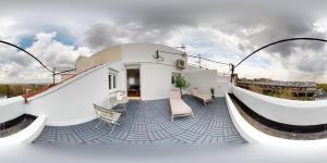 Gallery image of Vallecano Apartments by Olala Homes in Madrid