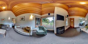 Gallery image of Distinction Te Anau Hotel & Villas in Te Anau