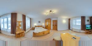 Gallery image of Family Hotel Markony in Pamporovo