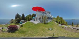 Gallery image of Loza house adirondack screened-in porch unit lake front in Plattsburgh