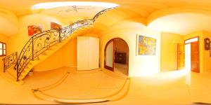 Ảnh trong thư viện ảnh của Gozo Pool and views, sleeps 4 with Private Bathroom ở Għajn il-Kbira