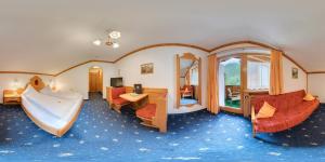Foto dalla galleria di Hotel Post a Bach