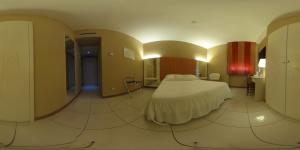 Foto dalla galleria di Barion Hotel & Congressi a Bari
