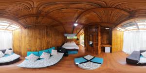 Foto dalla galleria di Mindo GlamBird Glamping & Lodge a Mindo