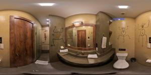 Gallery image of Chakana Hotel Boutique Centro in Quito