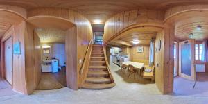 Foto dalla galleria di Meieli's Chalet a Hofstetten 