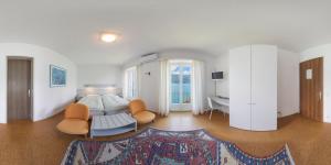 Gallery image of Hotel Garni Rivabella au Lac in Brissago