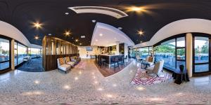 Gallery image of Holiday Inn Queenstown Frankton Road by IHG in Queenstown