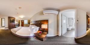 Gallery image of Holiday Inn Queenstown Frankton Road by IHG in Queenstown