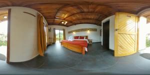 Fotografie z fotogalerie ubytování Coffee Lodge Cristal Glamping & Spa v destinaci Mindo