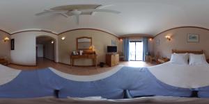 Gallery image of St. Patrick's Hotel in Xlendi