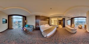 Foto dalla galleria di The Biltmore Tbilisi Hotel a Tbilisi City