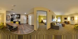 Gallery image of Candlewood Suites West Edmonton - Mall Area by IHG in Edmonton
