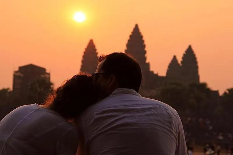 Featured tour with 8 reviews: Angkor Sunrise Jeep Tour / SUV Car Available