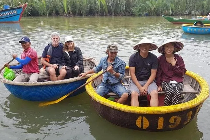 Featured tour with 5 reviews: Guided Tour to Coconut Village,Basket Boat ride,Hoi An Walking Tour,Night Market