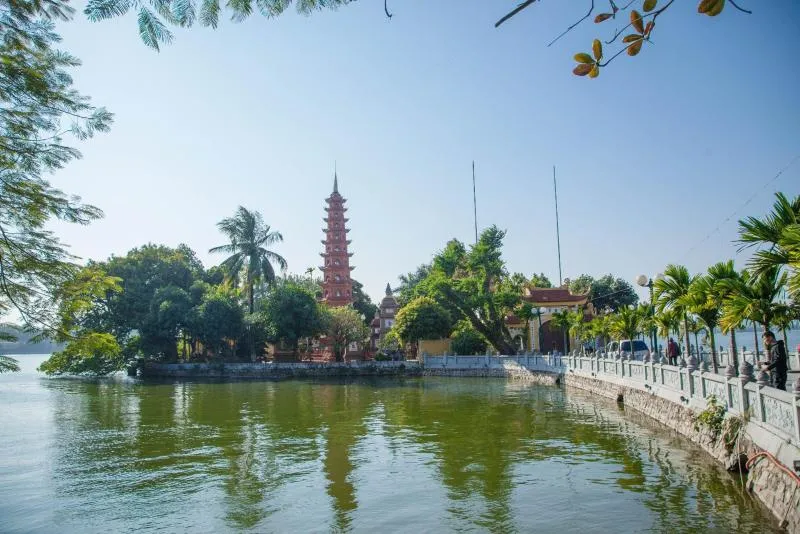 Featured tour with 11 reviews: Hanoi City Tour with Water Puppet Show