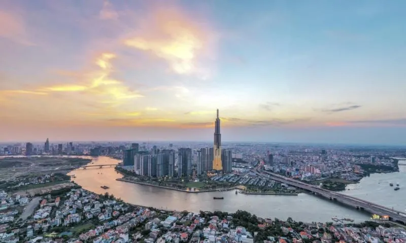 Landmark 81 SkyView by Booking with 125 reviews