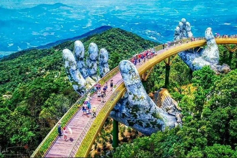 Bana Hills – Golden Hands Bridge Private Tour