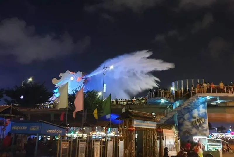 Average tour price for Dragon Bridge in Vietnam around 83 USD Average tour price for Dragon Bridge in Vietnam around 83 USD