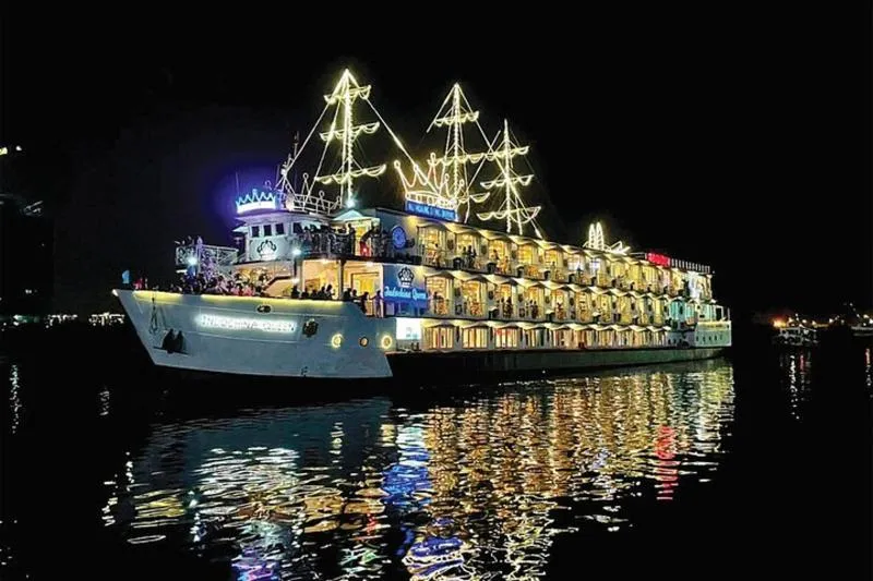 Dinner Cruise on Saigon River with Private Table