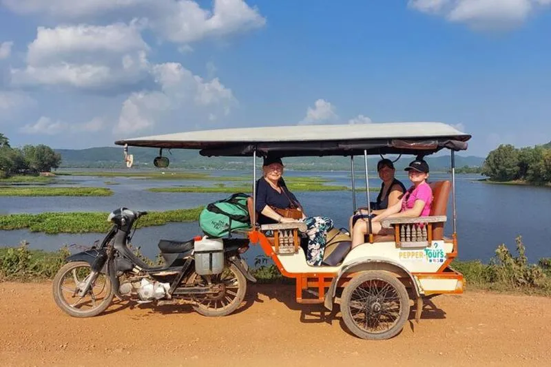 Featured tour with 4 reviews: La Plantation Pepper Farm, Salt, Secret Lake & a Limestone cave