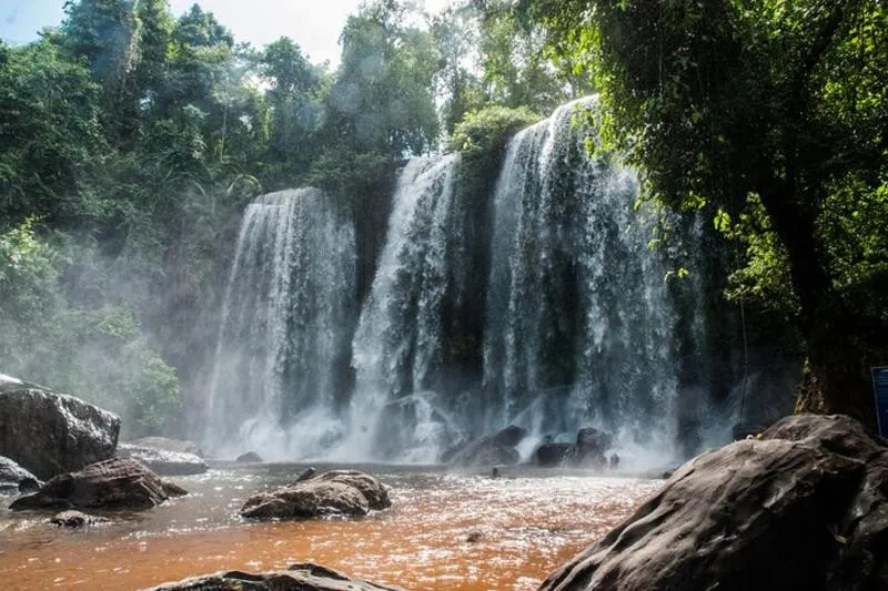 Featured tour with 4 reviews: Full Day to Banteay Srei, Kulen National Park and Beng Mealea