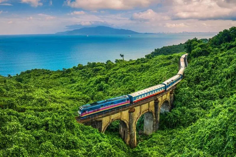 Hue Citadel tour by authentic Train via Hai Van Pass from Da Nang
