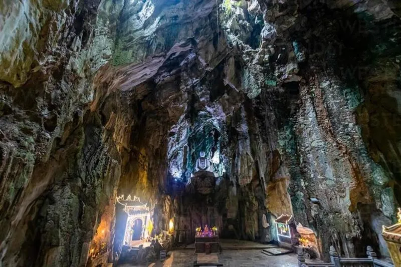 Marble Moutains,Linh Ung Pagoda,Am phu Cave Luxury Tour by Booking from 35 USD
