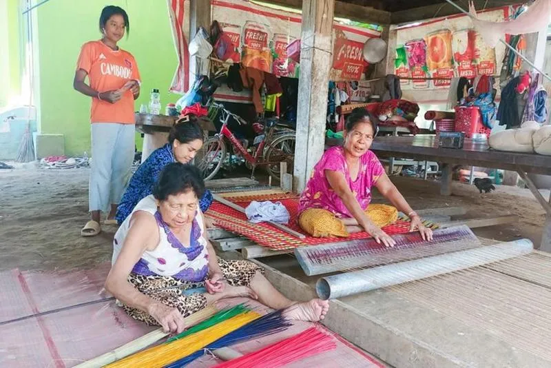 Quick Escape: Silk Island & countryside of Phnom Penh by Tuk Tuk