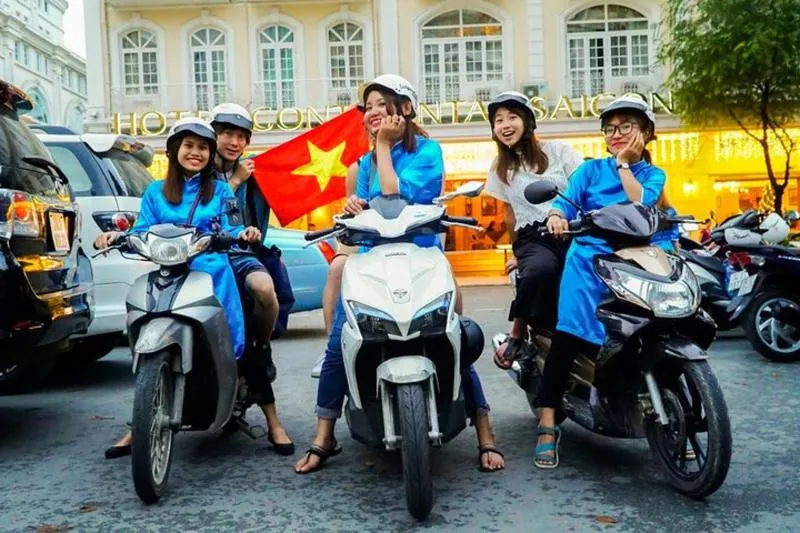 Quick Escape: Ho Chi Minh City Tour by Motorbike with Female Riders | KissTour