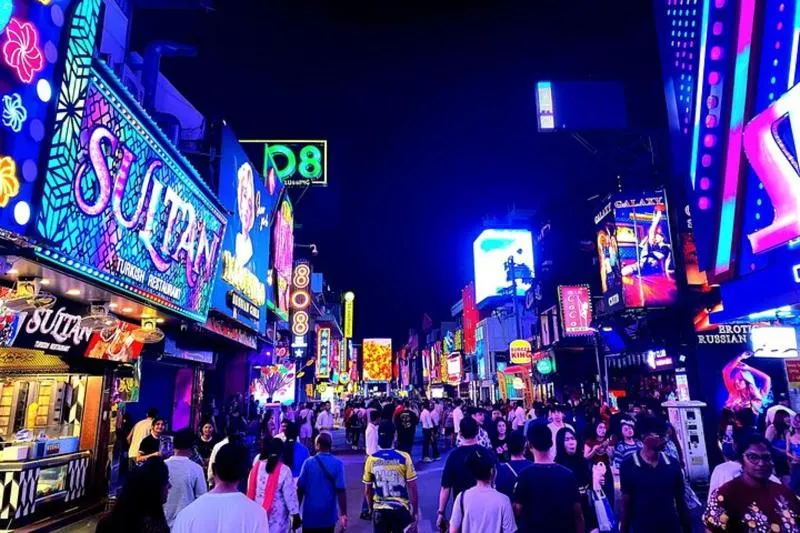 Duration range for Market Tours in Thailand from 1 hours 30 minutes to 420 hours Duration range for Market Tours in Thailand from 1 hours 30 minutes to 420 hours