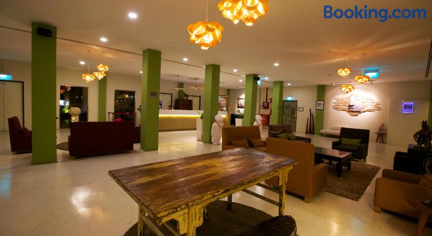 Raintr33 Hotel Singapore Singapore Hotels Lonely Planet