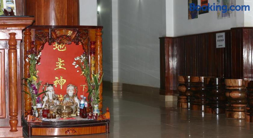 Angkor Ruby Guesthouse Roluos Temples Cambodia Lonely - 