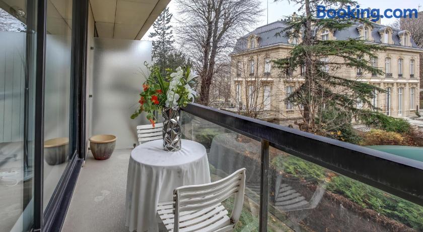 Foch Elysees Apartment Paris France Lonely Planet
