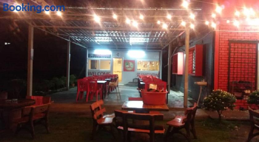 Tc Bed And Breakfast Teluk Chempedak Malaysia Lonely Planet