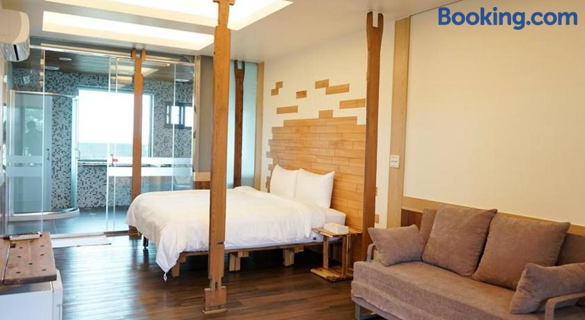 Artisan Hostel Taiwans Northeast Coast Taiwan Lonely - 