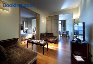 Imagem da galeria de Hotel Aviator