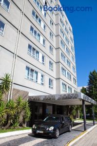Gallery image of Super 8 By Wyndham Waldorf
