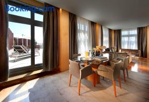 Imagem da galeria de Hotel Aviator