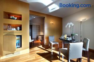 Imagem da galeria de Hotel Aviator