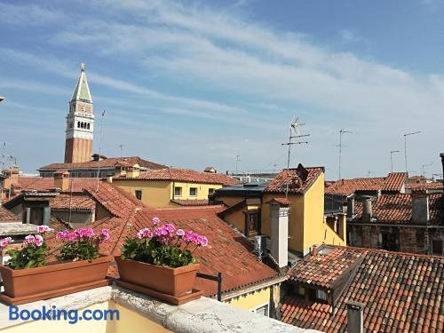 Appartamento con terrazza. Venezia a portata di mano!