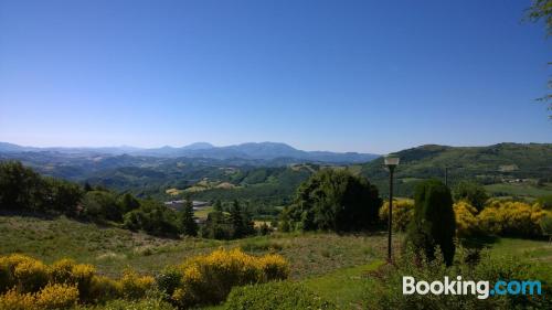 Gran apartamento en Carpegna con terraza y internet